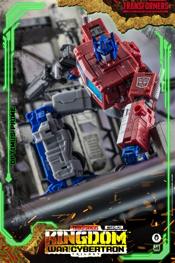 Transformers Kingdom Leader Optimus Prime Toy Photography Images By IAMNOFIRE  (9 of 18)